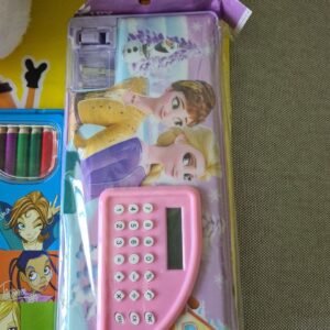 Frozen Cartoon Pencil Box with Calculator – Multi-Functional Stationery Case for Kids with Sharpener & Storage Compartments (School Supplies Gift)